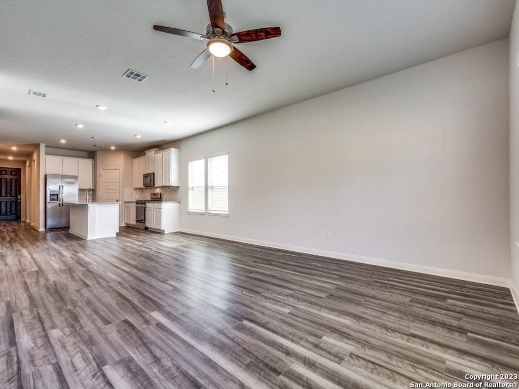25853 Posey Dr - Photo 7 of 28