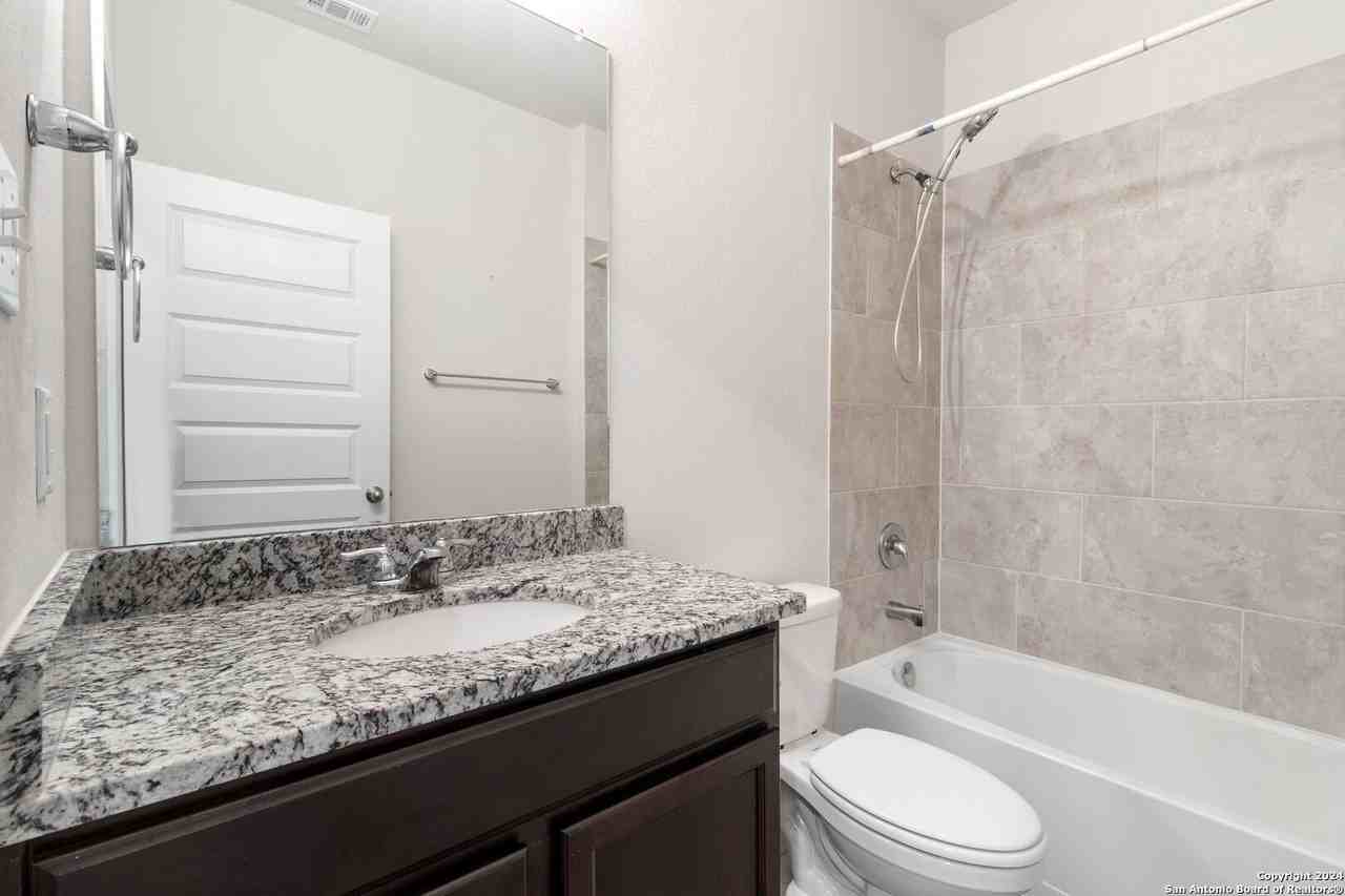 568 Lilac Shls - Photo 4 of 17