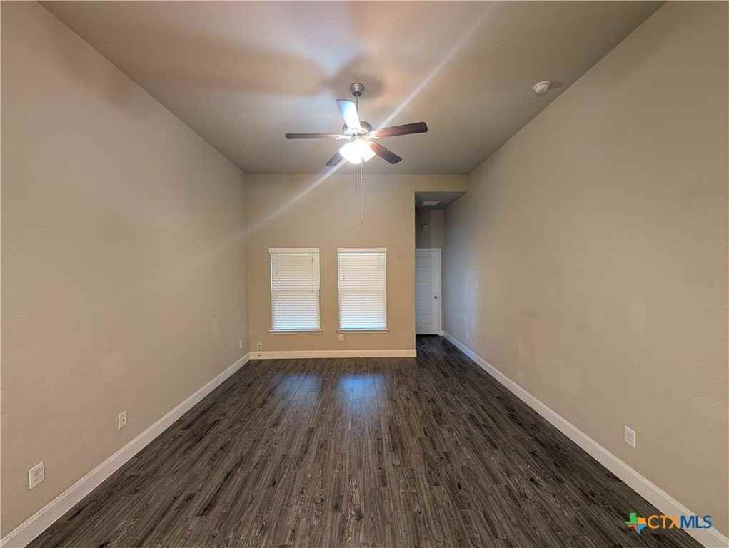 1211 Old Fm 306 - Photo 4 of 30