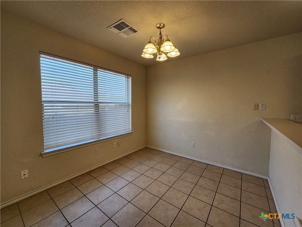 3014 Green Mountain Dr - Photo 7 of 32