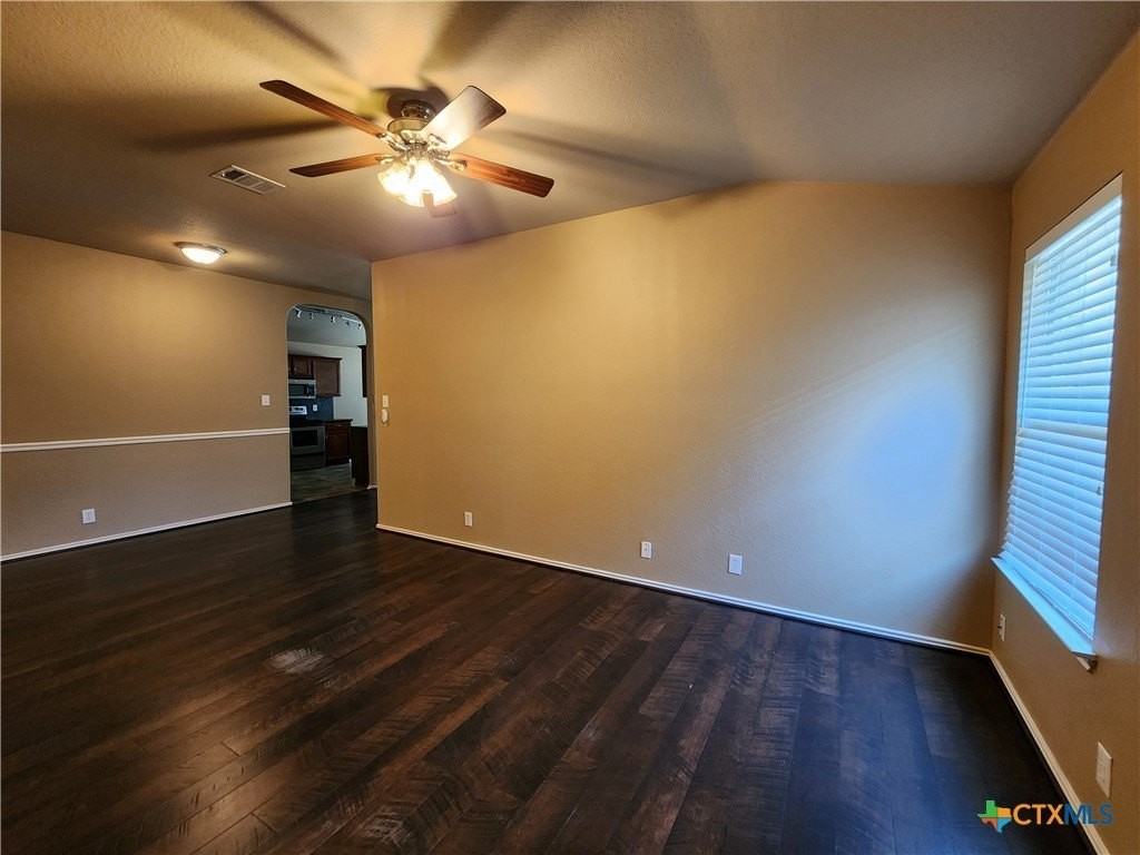246 Crane Crest Dr - Photo 6 of 32