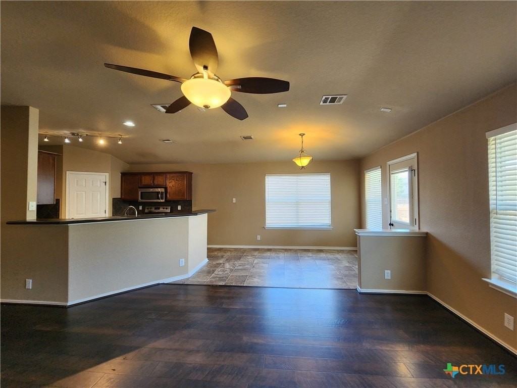 246 Crane Crest Dr - Photo 7 of 25