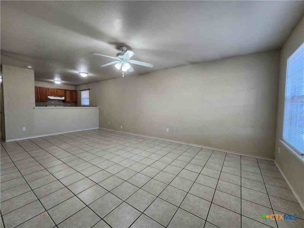 1146 Misty Acres Dr - Photo 4 of 13