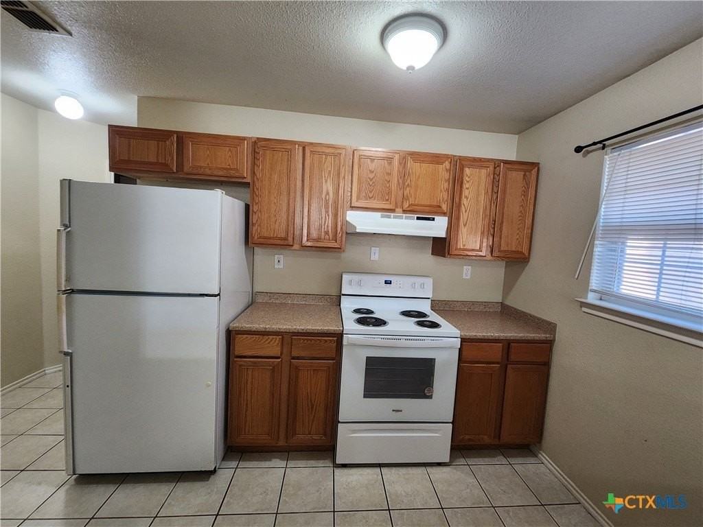 1146 Misty Acres Dr - Photo 5 of 13