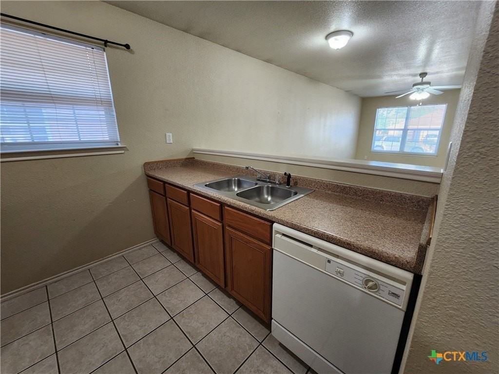 1146 Misty Acres Dr - Photo 6 of 13