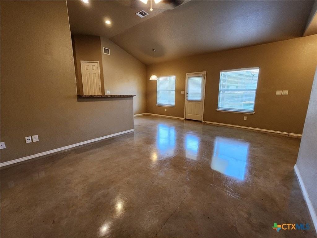 224 Anne Louise Dr #B - Photo 5 of 18