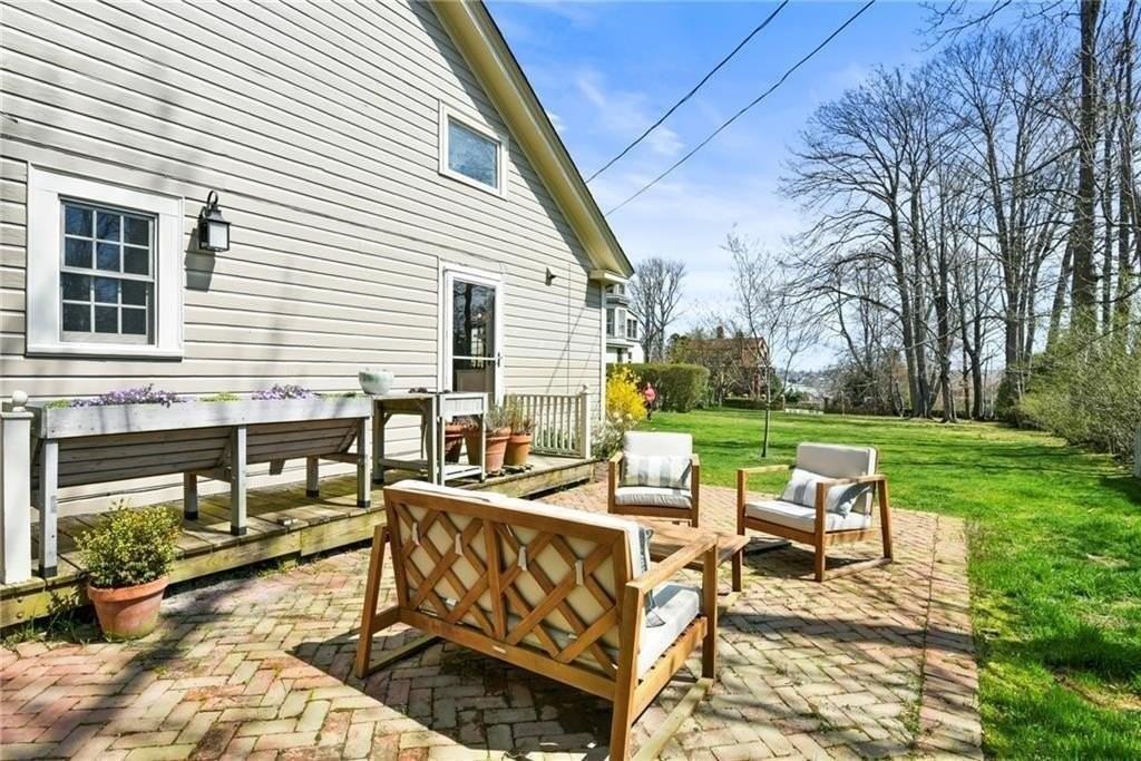 397 Gibbs Ave #CH - Photo 7 of 30