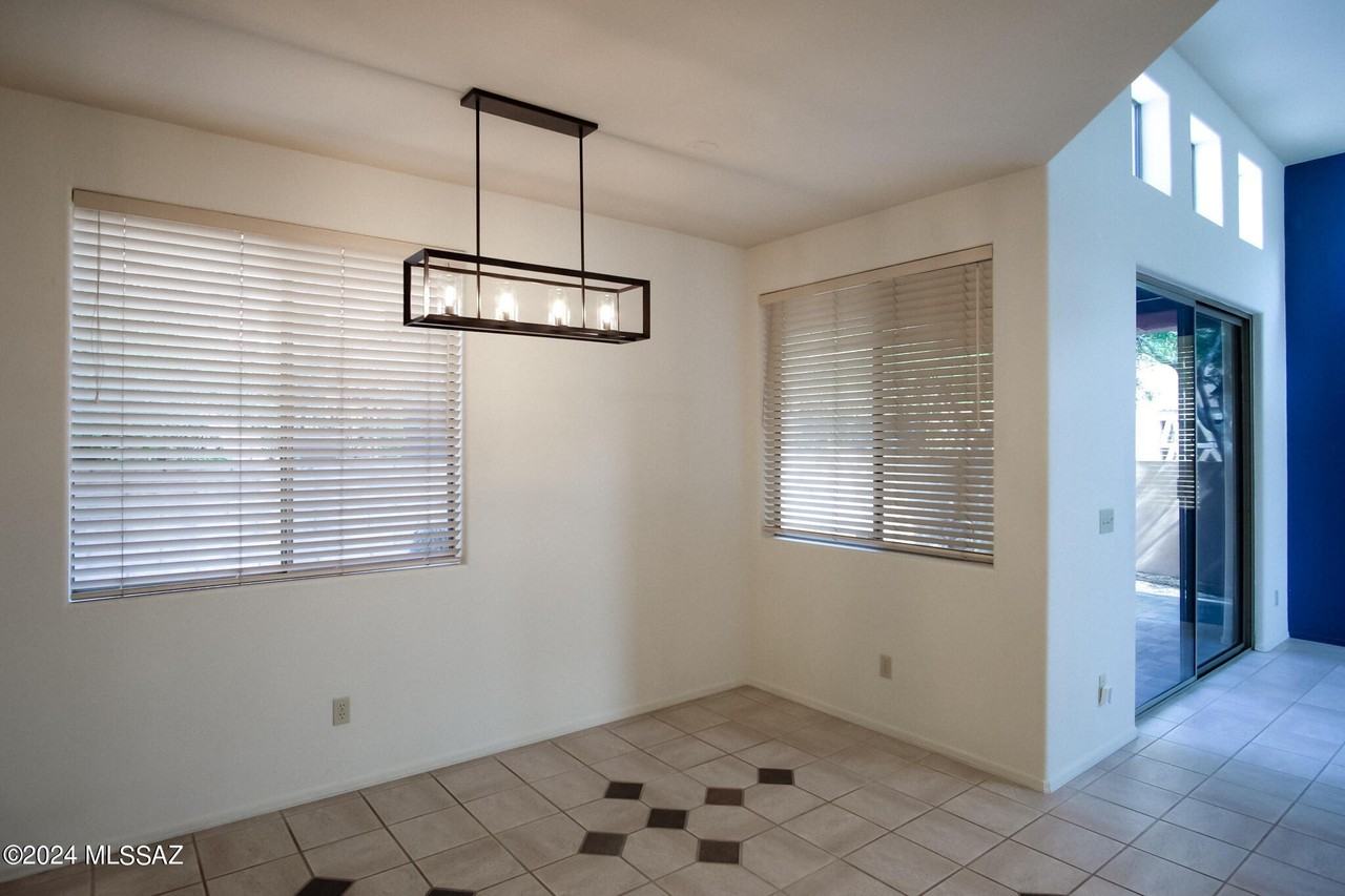 5237 E Calle Vista De Colores - Photo 7 of 29