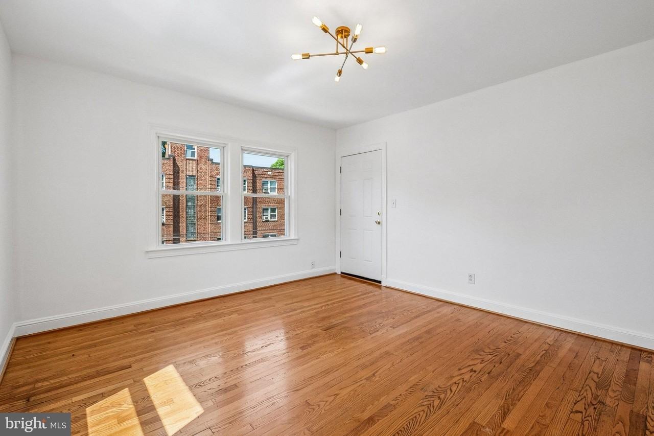 1400 Oglethorpe St Nw #8 - Photo 3 of 23