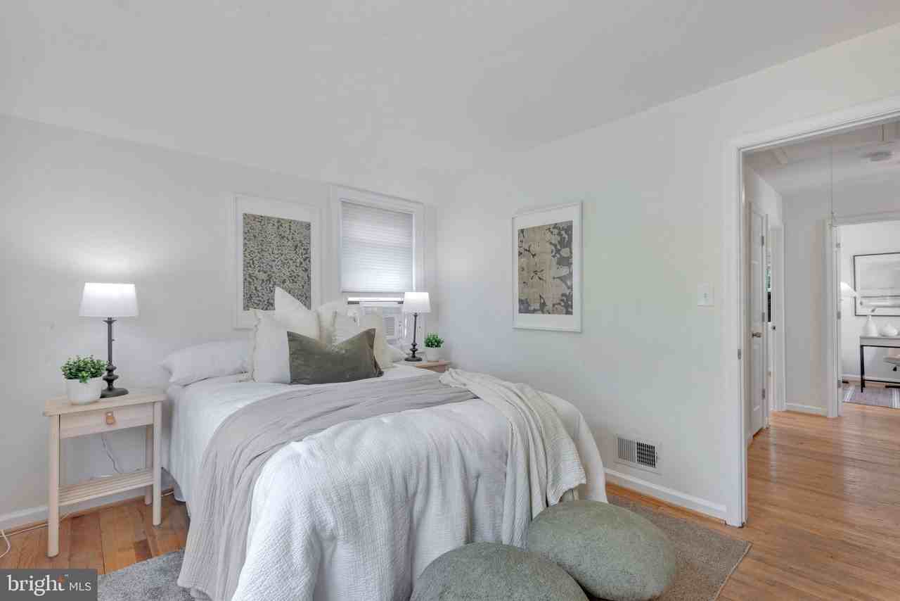 2842 30th St Ne - Photo 6 of 18