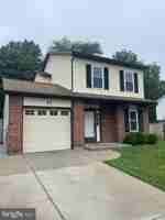 featured image of 35 Honeysuckle Dr