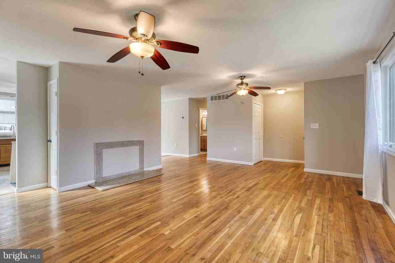 3345 Sudlersville S - Photo 7 of 37