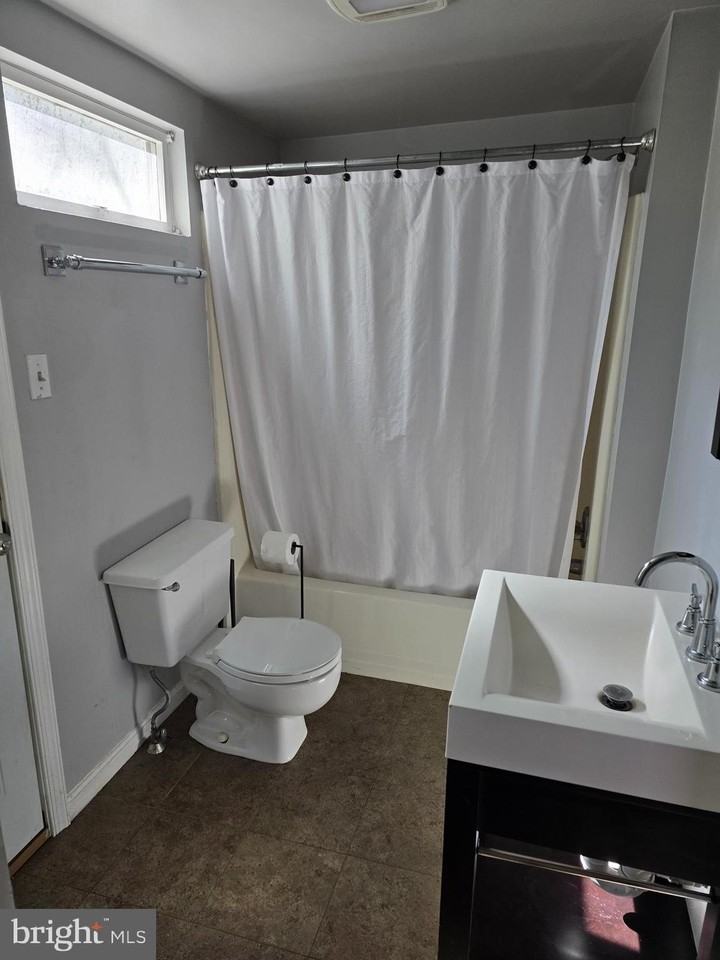 107 S Collington Ave #2REAR - Photo 6 of 14