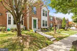 featured image of 4983 Lockard Dr