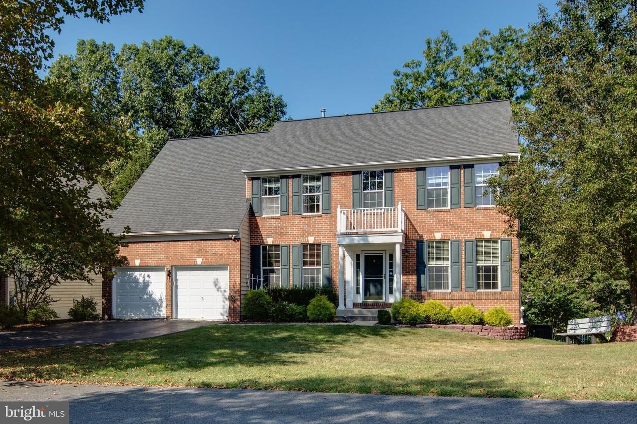 2191 Oak Forest Dr - Photo 4 of 50