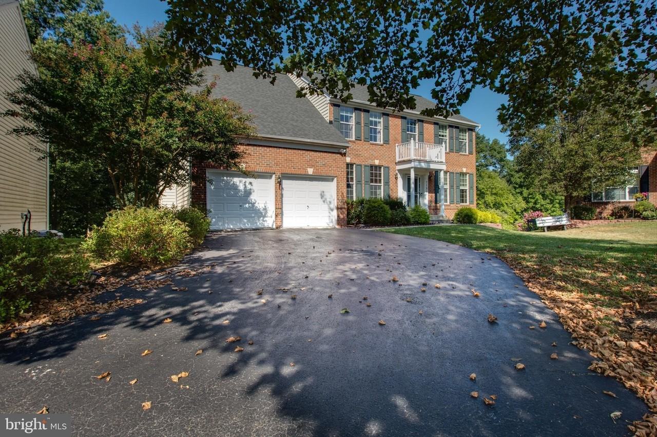 2191 Oak Forest Dr - Photo 6 of 50
