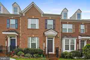 featured image of 11675 Emerald Green Dr