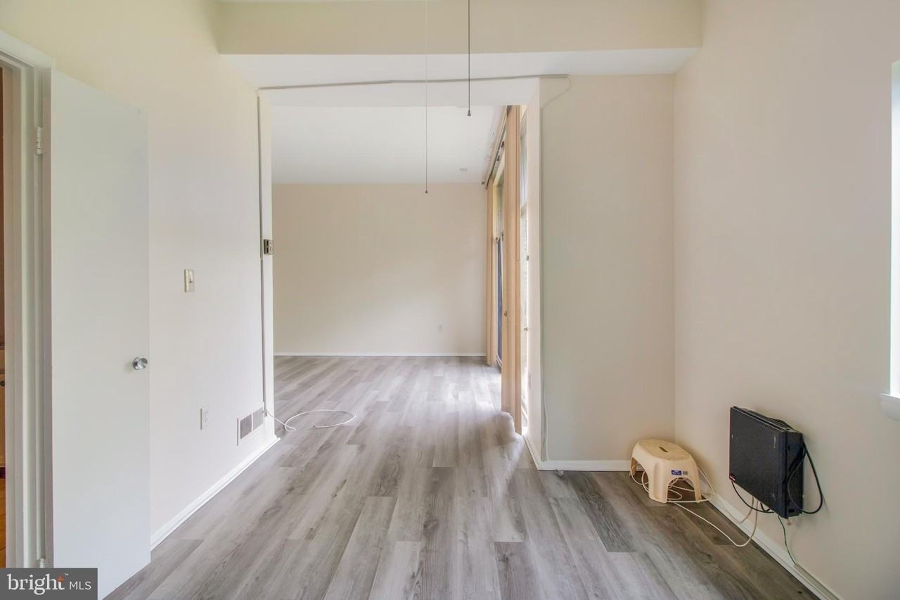 18730 Walkers Choice Rd #2 - Photo 6 of 47