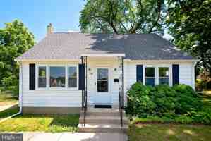 featured image of 214 David Pl