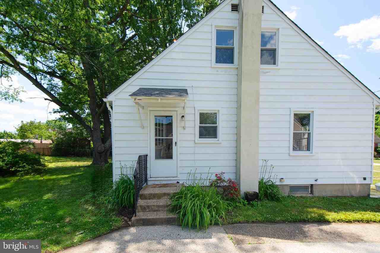 214 David Pl - Photo 3 of 21