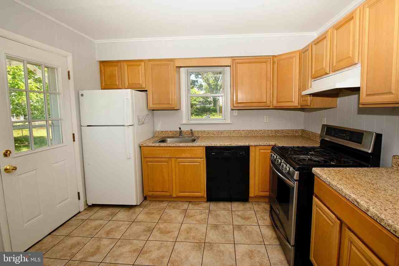 214 David Pl - Photo 5 of 21