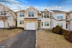 featured image of 220 Primrose Ln