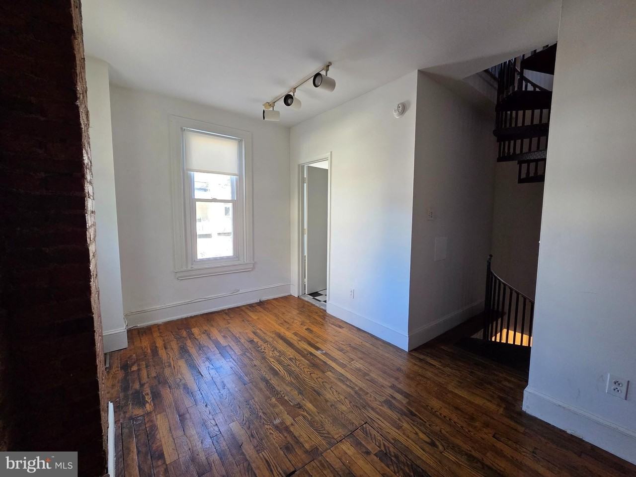 3848 Terrace St #A - Photo 3 of 10