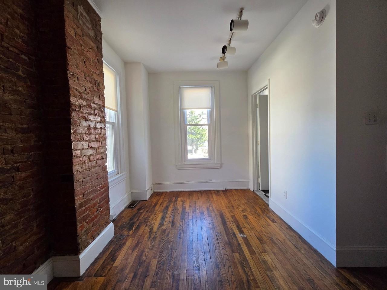 3848 Terrace St #A - Photo 4 of 10