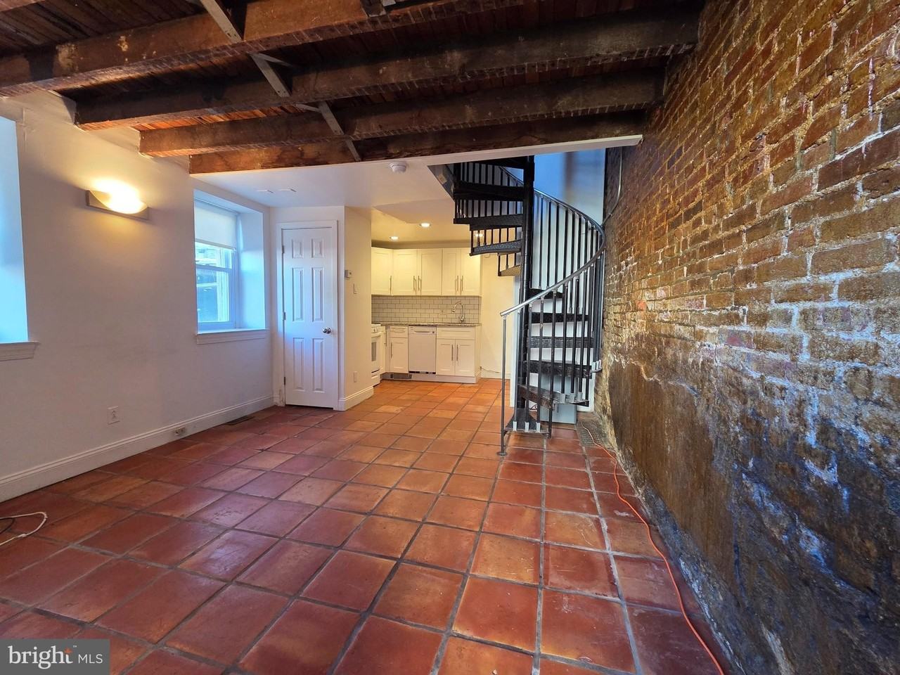 3848 Terrace St #A - Photo 5 of 10