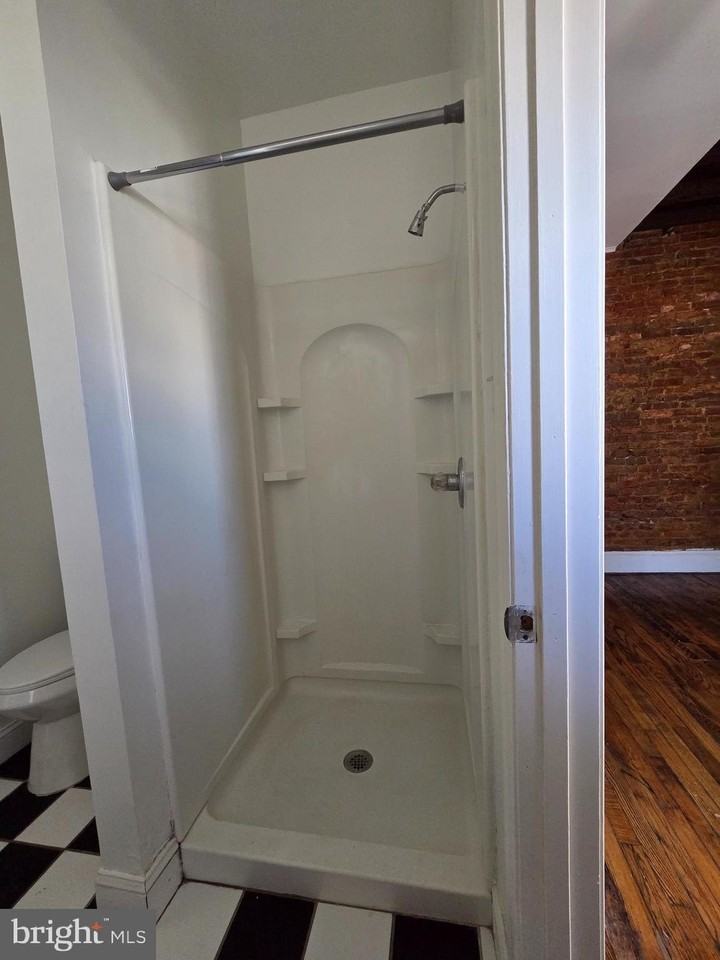 3848 Terrace St #A - Photo 7 of 10