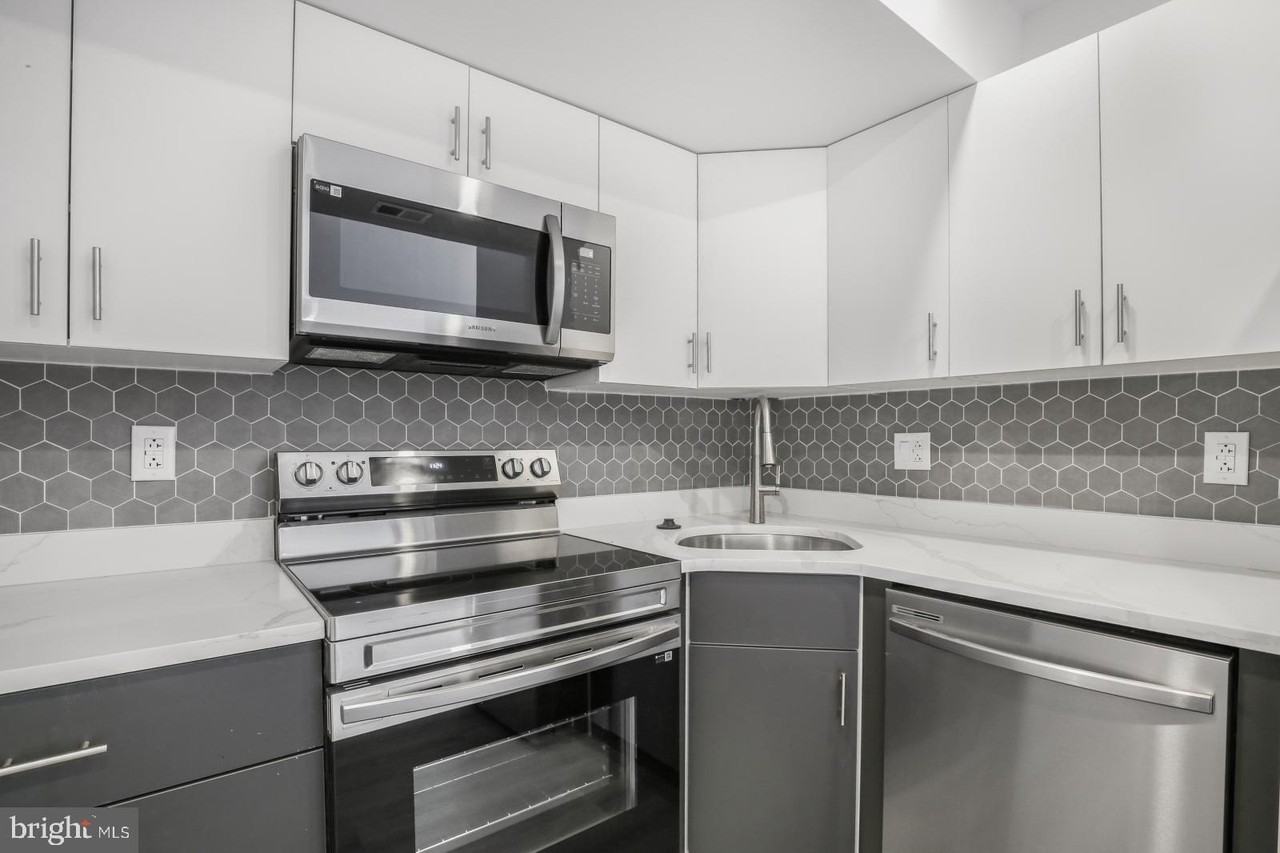 800 Callowhill St #10-3 - Photo 7 of 28