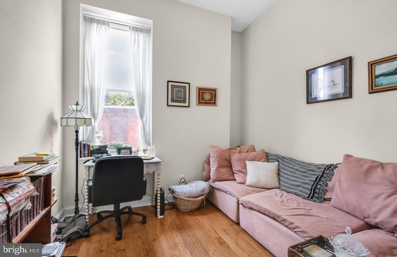3017 W Girard Ave #2R - Photo 4 of 13