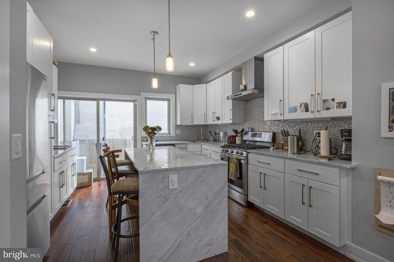 1259 S 29th St - Photo 6 of 35