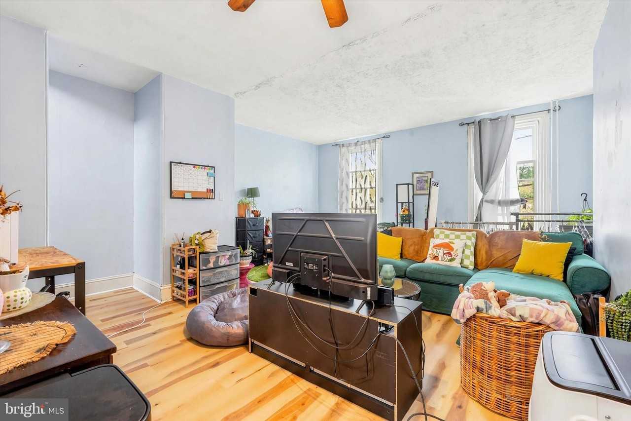 204 Ripka St #2 - Photo 4 of 19