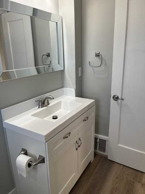 1311 Court Pl - Photo 2 of 11