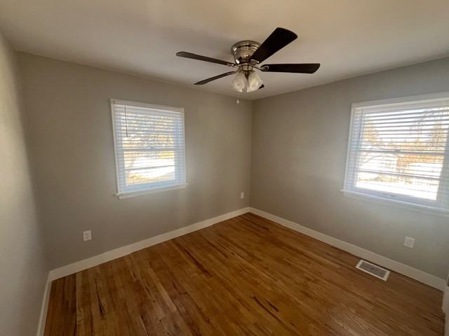 1311 Court Pl - Photo 4 of 11
