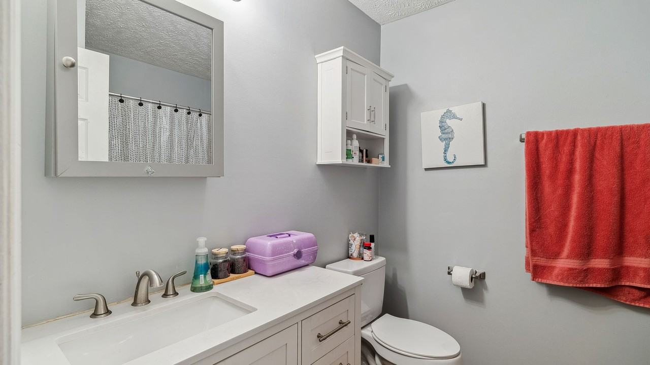 5017 Tangerine Dr - Photo 4 of 23