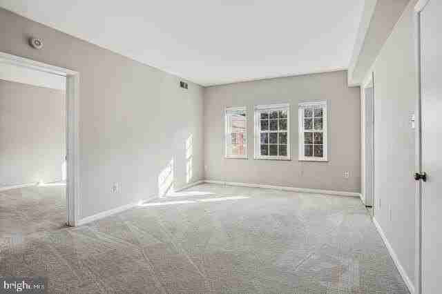 1742 N Rhodes St #5-306 - Photo 5 of 15