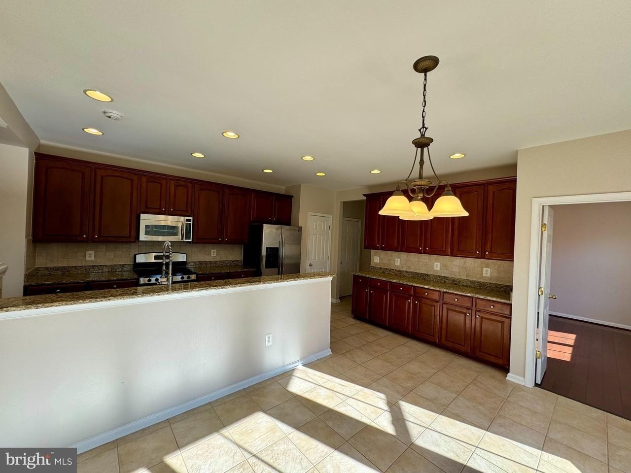 1308 Walker Dr - Photo 7 of 22