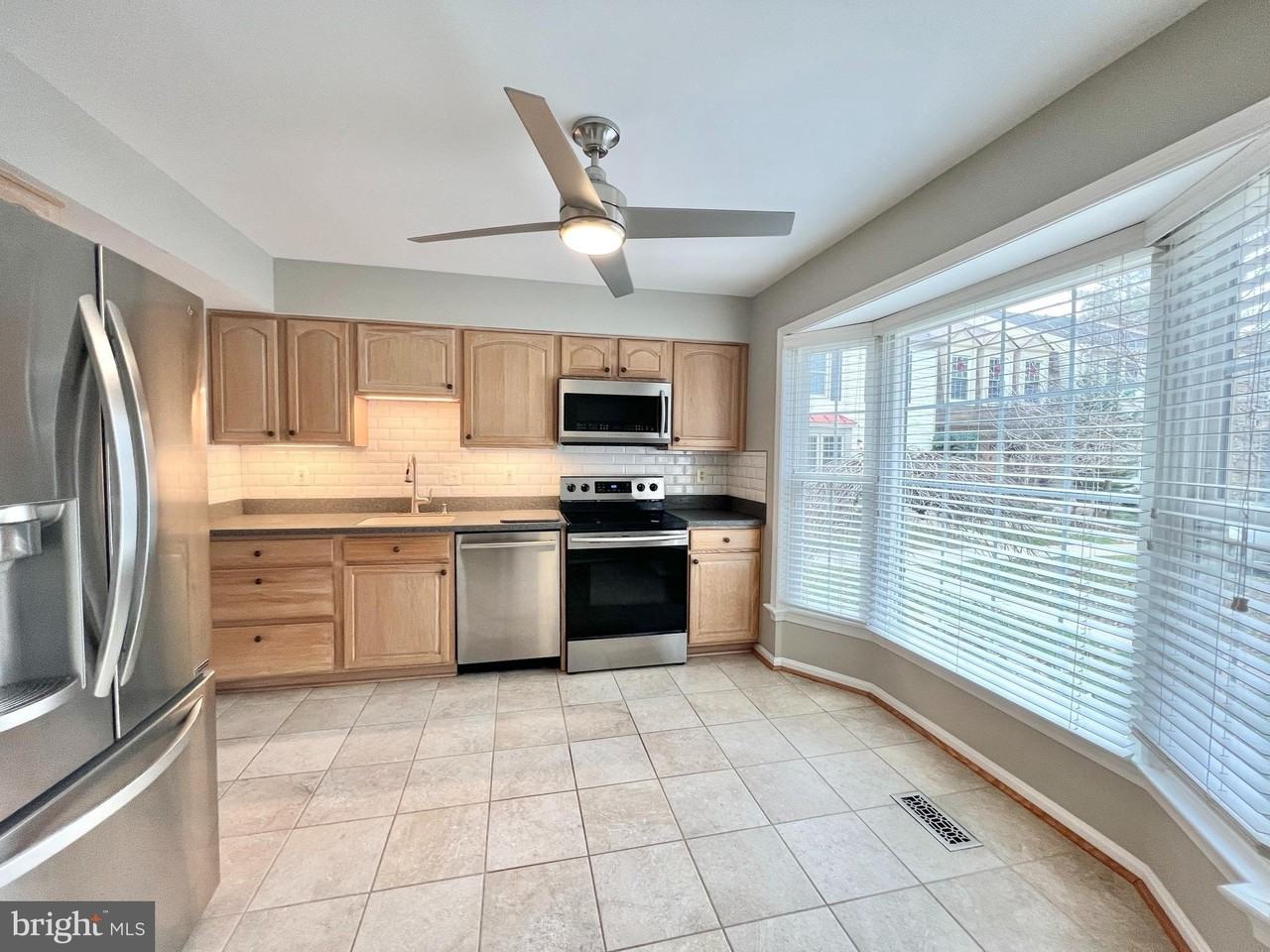 10287 Latney Rd - Photo 3 of 26