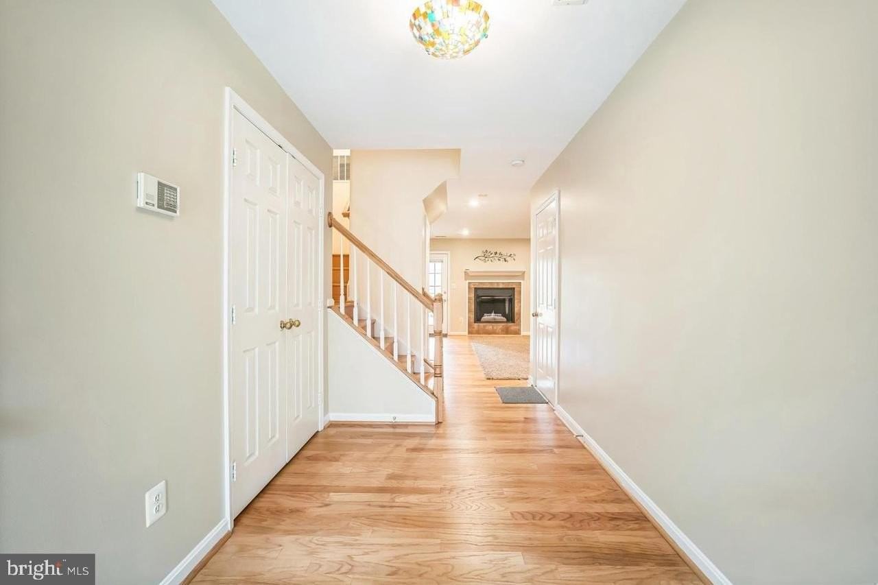 11551 Laurel Lake Sq - Photo 3 of 31