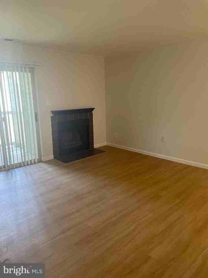 11704 Olde English Dr #K - Photo 3 of 16
