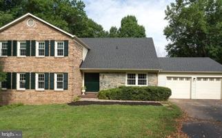 featured image of 9025 Streamview Ln