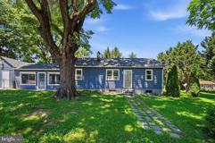 44 S Woodlawn Ave - Photo 1 of 1