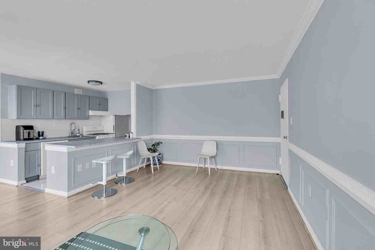 1550 Renate Dr #301 - Photo 4 of 19