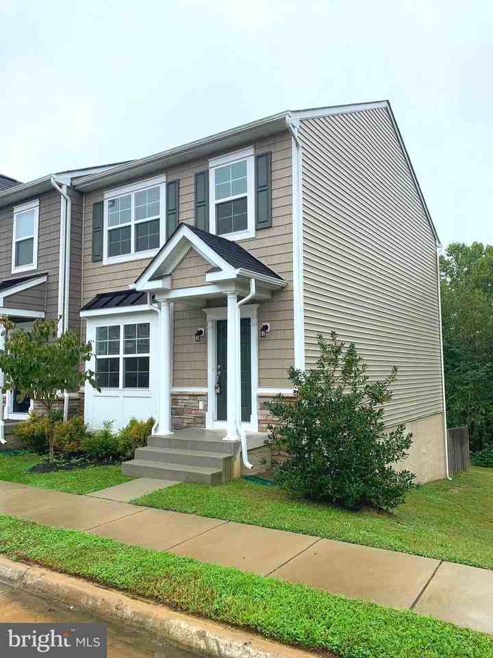 88 Andrews Pl - Photo 2 of 14