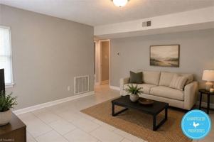 featured image of 1603 Autumn Dr #A