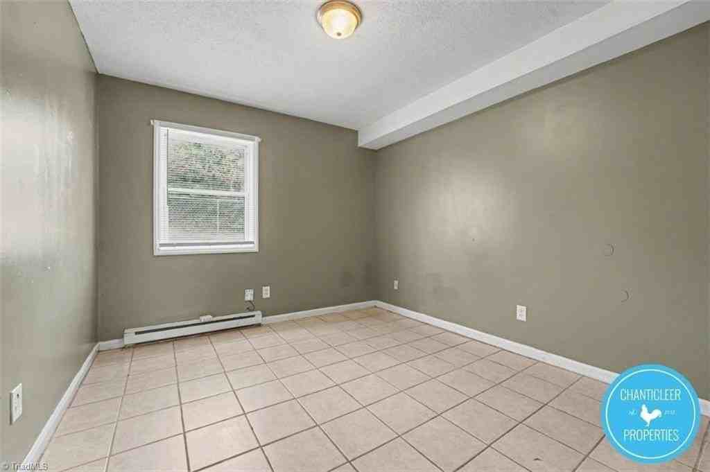 1603 Autumn Dr #A - Photo 7 of 16
