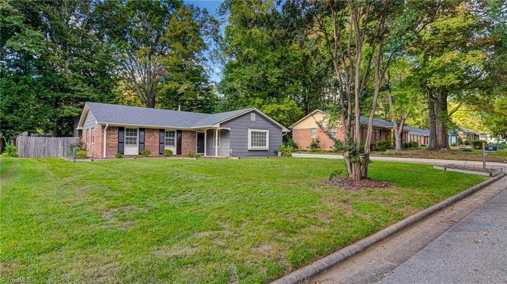 5111 Cheviot Rd - Photo 3 of 31