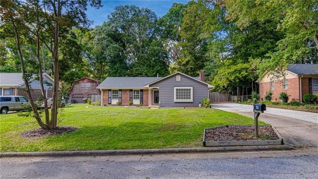 5111 Cheviot Rd - Photo 4 of 31